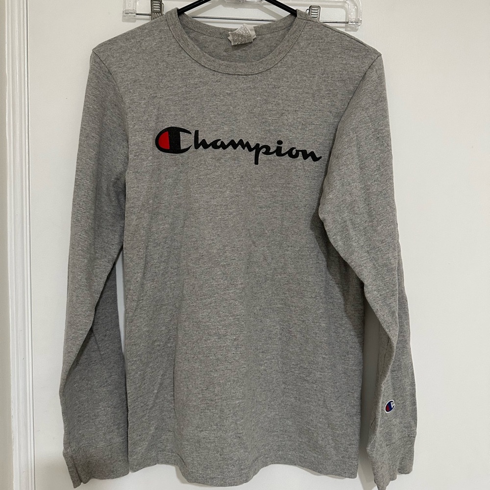 🔥🔥 “Champion” Long Sleeve T-Shirt !